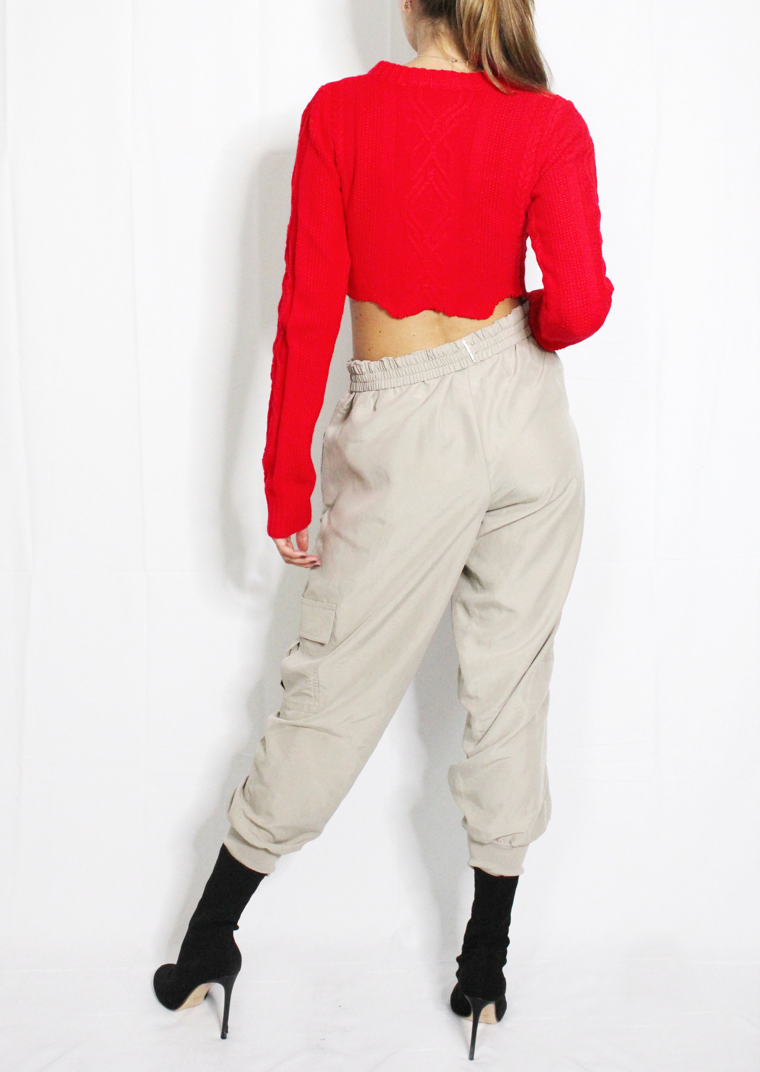 Knitted Long Sleeve Crop Top - Red